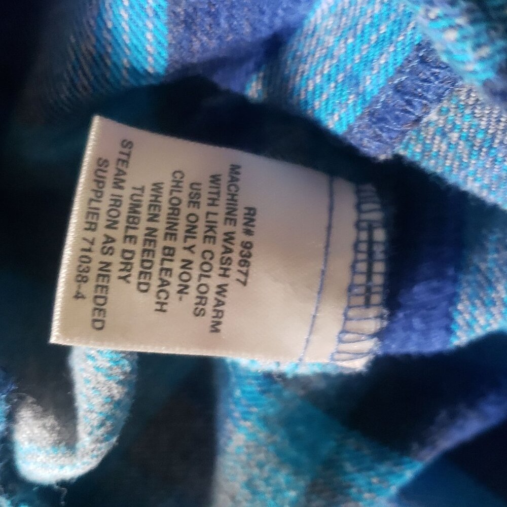 St Johns Bay Mens Plaid Button Down Shirt Size L Casual Blue Long Sleeve - Picture 6 of 7